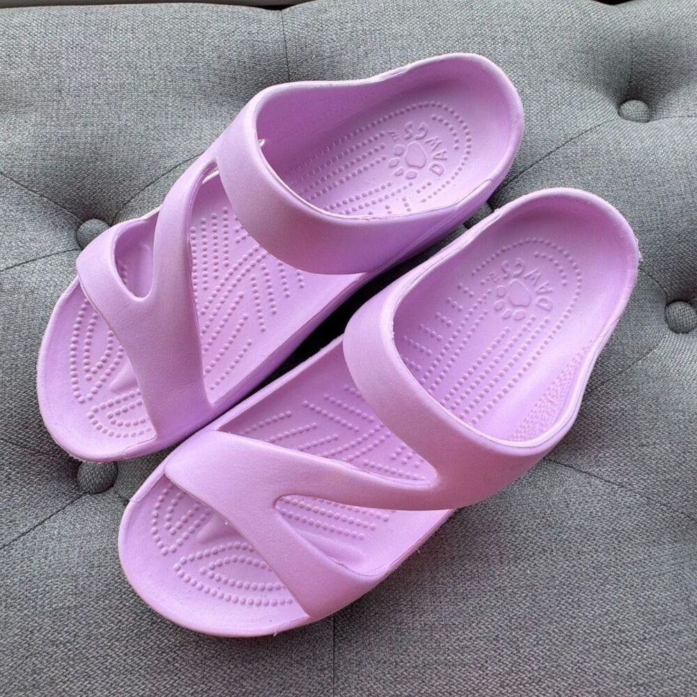DAWGS Women’s Z Sandals Size 7 - Lilac